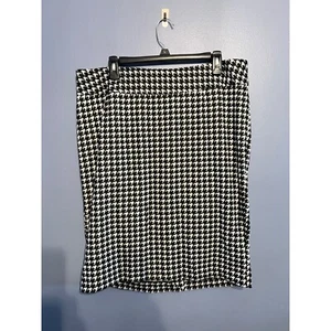 Minifalda Lane Bryant pata de gallo blanca y negra elástica, cremallera trasera talla 18 - Imagen 1 de 6