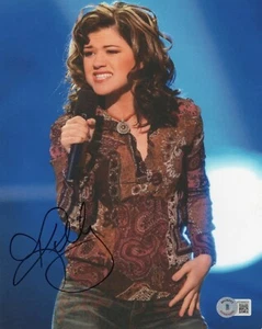 Foto sexy firmada autografiada por Kelly Clarkson Young American Idol 8x10 Beckett - Imagen 1 de 1