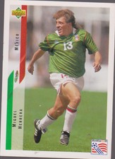 1994 WORLD CUP USA UPPER DECK FOOTBALL CARD MIGUEL HERRERA N°23 MEXICO