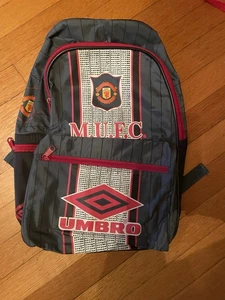 Umbro Manchester United M.U.F.C. Vintage 90’s Gray & Red Backpack Knapsack RARE - Picture 1 of 6