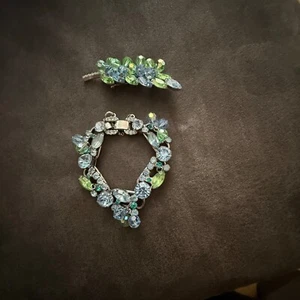 Vintage Rhinestone Bracelet & Leaf Brooch Set Blue Green Stones Silver Tone - Picture 1 of 8