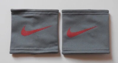 Nike Tennis Performance Graphic Wristbands Cool Grey/Team Orange 1 Pair - Image 1 of 3