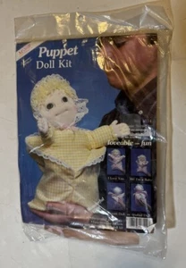 Vintage 1984 McNeill Susie Sunshine 14 Zoll Puppe Baby Stofftier Puppe Kit - Bild 1 von 2