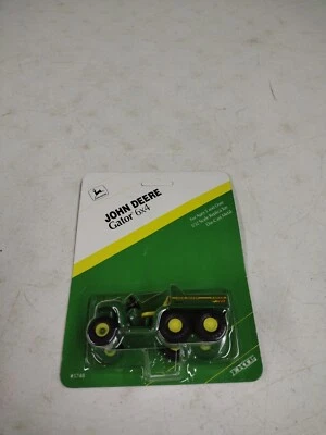 NOS 1995 Ertl 1/32 Scale John Deere Gator 6x4 UTV #5748 - Image 1 of 4