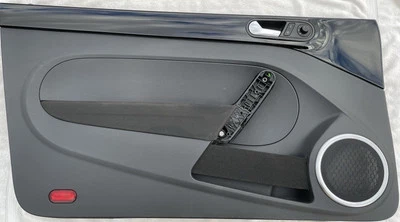 Volkswagen Beetle 2011-2019 paneles de puertas eléctricas interiores del lado del conductor delanteros OEM Foto 1 de 4