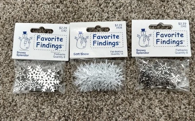 FAVORITE FINDINGS Snowy Splendor Soft Snow Embellishments Set 3 Crafting Cards - Image 1 of 4
