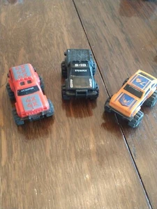 VINTAGE MCDONALDS STOMPER FAHRZEUG SPIELZEUG CHEVY S-10, BLAZER UND 74 EAGLE 3 STÜCK - Bild 1 von 9