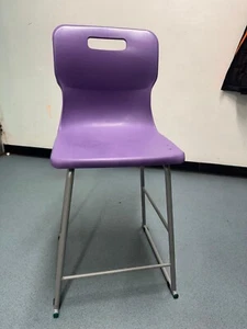 used school furniture - Picture 1 of 3