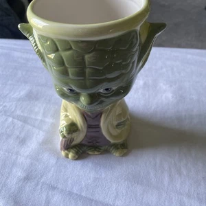 Star Wars 18oz Ceramic Yoda Goblet/Mug, No Box, EUC Read Description  - Imagen 1 de 8