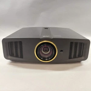 JVC D-ILA Full HD 1080P 600 Lumens DLP Projector DLA-RS2 - Picture 1 of 10
