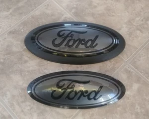 Par de emblemas personalizados 2018-20 F150, magnético y negro brillante, sin cámara frontal - Imagen 1 de 9