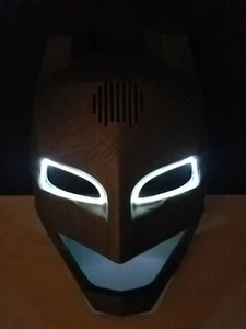 Mattel 2015 Light Up Talking Batman vs. Superman Voice Changing Mask Works!! - Picture 1 of 8