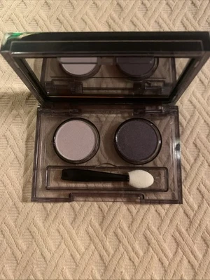 Elizabeth Arden duo shadow - Image 1 of 4
