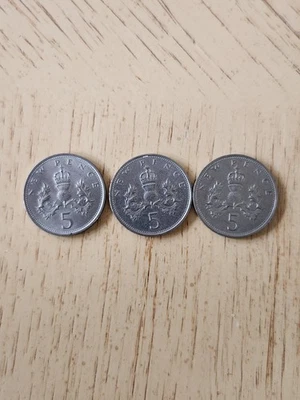 1969-1980 British New 5 Pence Coin Queen Elizabeth II FREE SHIPPING - Image 1 of 2