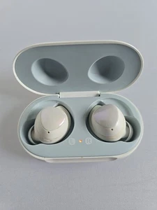 Samsung Galaxy Wireless Bluetooth Buds White SM-R170 *read Description* AC16 - Picture 1 of 4