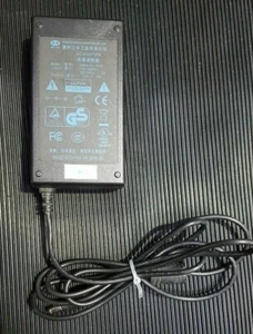 HUZHOU SANHUA INDUSTRIAL SAWA-01-408 12V 4.16A AC ADAPTER ((R1S2.8B4)) - Imagen 1 de 2