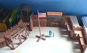 Playmobil 3420 Fort Union Superset With Old Single Klicky Western Geobra 1981 - Imagen 1 de 6