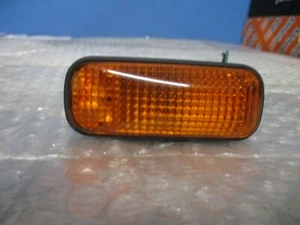 236345 Intermitente lateral delantero derecho honda (696) - Imagen 1 de 4