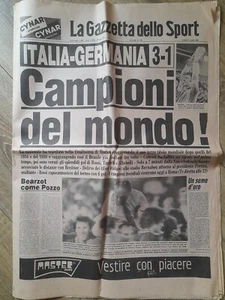La Gazzetta Dello Sport Italia Campione Del Mondo 12 Luglio 1982 Ottimo Stato - Foto 1 di 3
