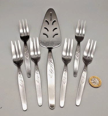 7 piece Vintage Mid Century Stainless Pastry Cake Forks & Server - 3 Leaves Patt - Image 1 of 4