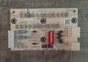 GOODMAN AMANA 1168-300 Defrost Control Circuit Board PCBEM102 - Picture 1 of 3
