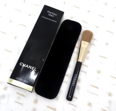 Authentic CHANEL Foundation Brush #16, Retail Box, Discontinued - Image 1 of 3