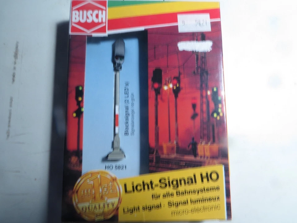 Busch 5821 H0 LED Light Signal Block Signal 2 LED ´ New Original Packaging - Image 1 of 2