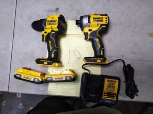 Dewalt DCD794 ATOMIC 20V & DCF809 1/4" Impact Combo #10 - Picture 1 of 4