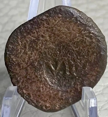 Подлинная монета 1600-х годов эпохи пиратов и каперов Испанской империи (см. описание) - Изображение 1 из 4