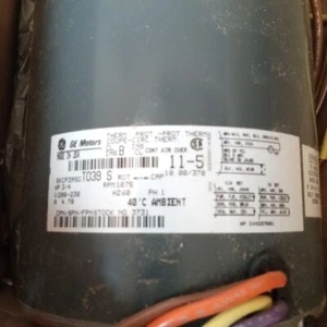 GE AO SMITH 3/4HP 208/230 1075 PSC KONDENSATOR LÜFTERMOTOR 1/2 WELLE NOS - Bild 1 von 4