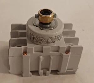 Interruttore sezionatore motore rotativo Eaton. C362NW80MD. 80A, 3P. NUOVO. Spedizione gratuita - Foto 1 di 9