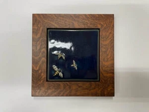 Framed Rookwood Chesapeake Bee Nature Art Tile Family Woodworks Arts & Crafts - Picture 1 of 1