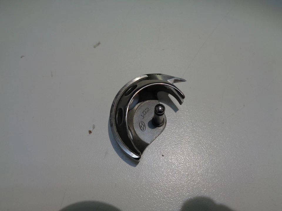 Kenmore 158.19412 Sewing Machine Metal Bobbin Case Hook - Image 1 of 1