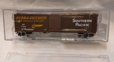 SP 651663 N-scale train Intermountain Railway Co 50' AAR Single Door Boxcar - Image 1 of 4