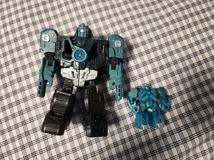 Transformers Age of the Primes Micronus Prime USED - Picture 1 of 5