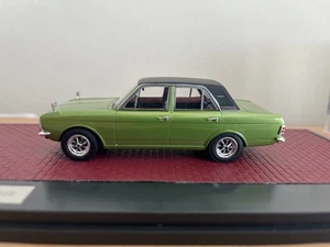 Matrix 1/43 Cortina 1600E. Green. New.  - Picture 1 of 11
