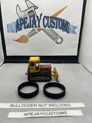 1 pair vintage lesney king size matchbox k-17 tracks - Image 1 of 3