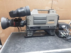 Cámara de video Hitachi PF Z31A Saticon 3 tubos - Imagen 1 de 8