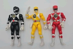Lot of 3 Bandai 1993 Mighty Morphin Power Rangers 8" Action Figures - Picture 1 of 2