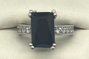 Womens Sterling Silver Black Onyx Ring - Size 5 3/4 - Picture 1 of 6