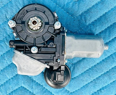 Motor ventana puerta trasera izquierda (lado del conductor) Lexus LX570 Land Cruiser 2008-2015 OEM Foto 1 de 4