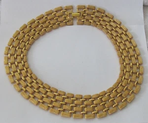 B1 Vintage Choker Statement Napier Gold Tone Necklace Runway Big Bold Collar - Picture 1 of 4