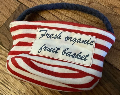 Fresh Organic Fruit Basket/ Under The Nile/ 100% Egyptian Cotton Strawberry Pick Cover