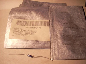 29 VISHAY DALE RESISTORS FIXED FILM 453 KILOHM RNC60K4533FS NSN 5905-00-189-2473 - Picture 1 of 2
