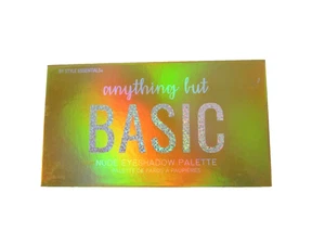 Style Essentials Anything But Basic Large 24-Color Eyeshadow Palette-6.10 Oz-New - Picture 1 of 5