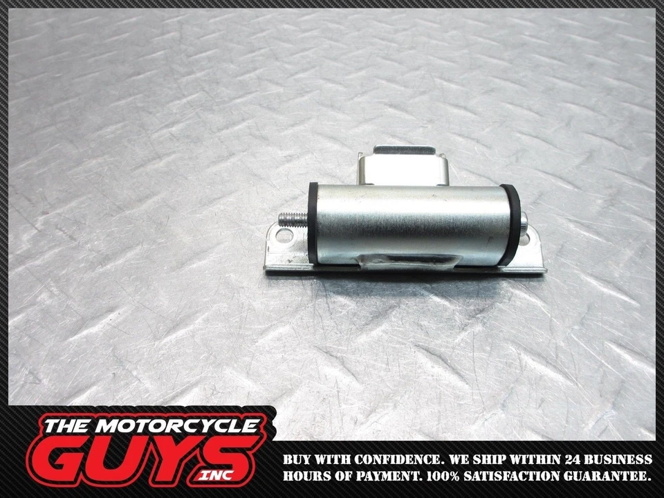 Yamaha FZ6R FZ6 FZ600 2014 10 11 12 13 14 OEM soporte de montaje de tanque de gasolina Foto 1 de 4