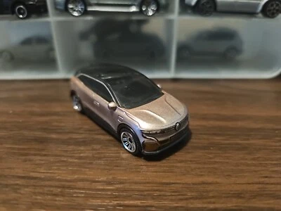 Matchbox 2022 Renault Megane *custom 1/64 - Image 1 of 4