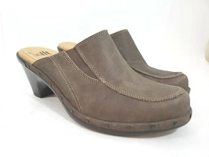 Sofft Damengröße 7M braune Leder-Clogs mit Nieten Pantoletten - Bild 1 von 10