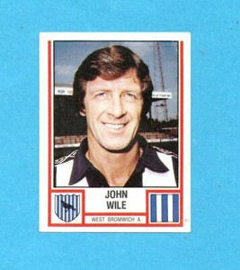 INGHILTERRA-FOOTBALL 81-PANINI-Figurina n.329- JOHN WILE -W.BROMWICH-Rec