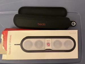 Estuche de transporte Apple Beats (manga) para altavoces de píldora negro MHDT2G/A - Imagen 1 de 2